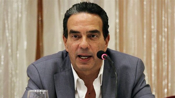 أيمن أبو العلا