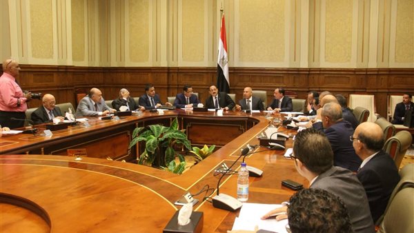  لجنة النقل والمواصلات