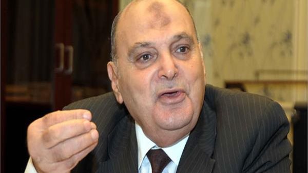 النائب كمال عامر