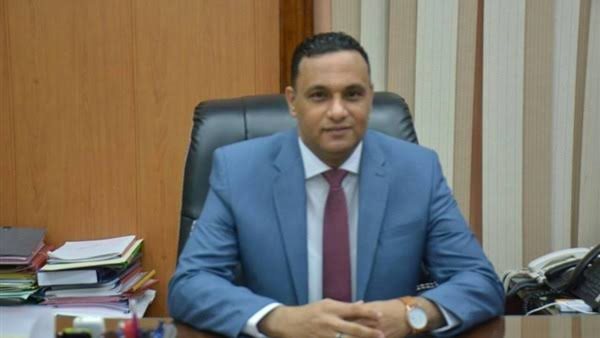 أيمن مختار محافظ