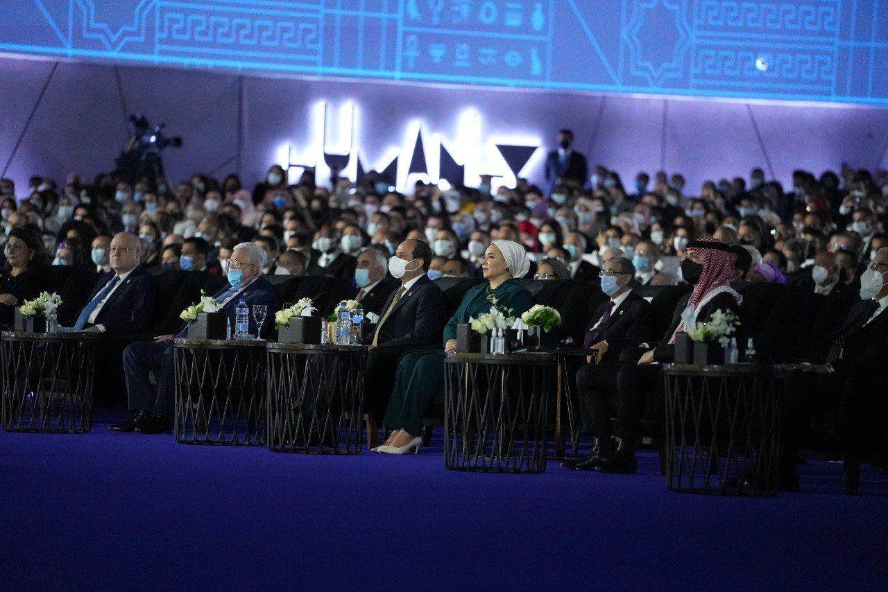 منتدى شباب العالم بنسخته الرابعة ينطلق .. روبورت لـ «الرئيس السيسى»:أتشرف بوجودى بالإنابة عن مجموعة من أصدقائى الروبورتات لتطبيق تدابير كورونا 25 f106fec4-451b-45fe-98c8-a1ec3e252648_202