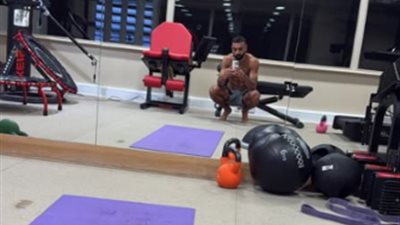 محمد صلاح في صالة الجيم